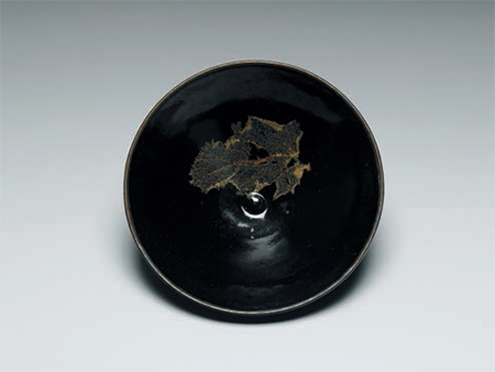 宋  吉州窯  黑釉木葉紋茶碗
