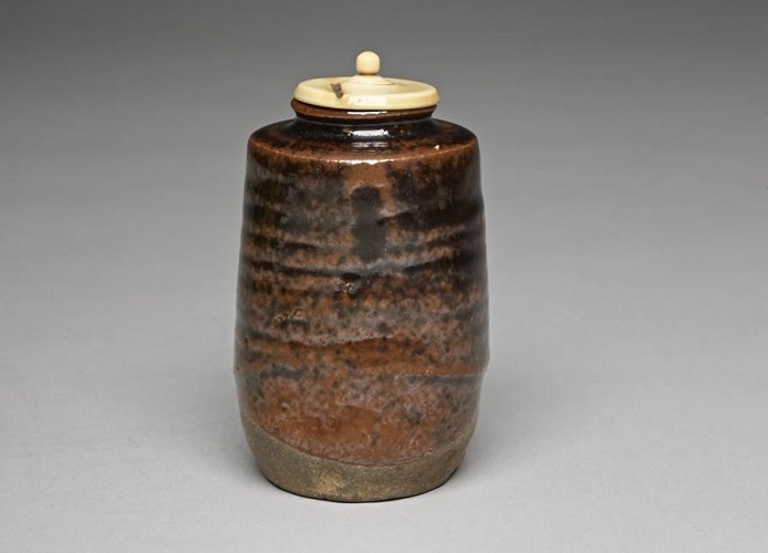 瀨戶窯 褐釉茶末罐