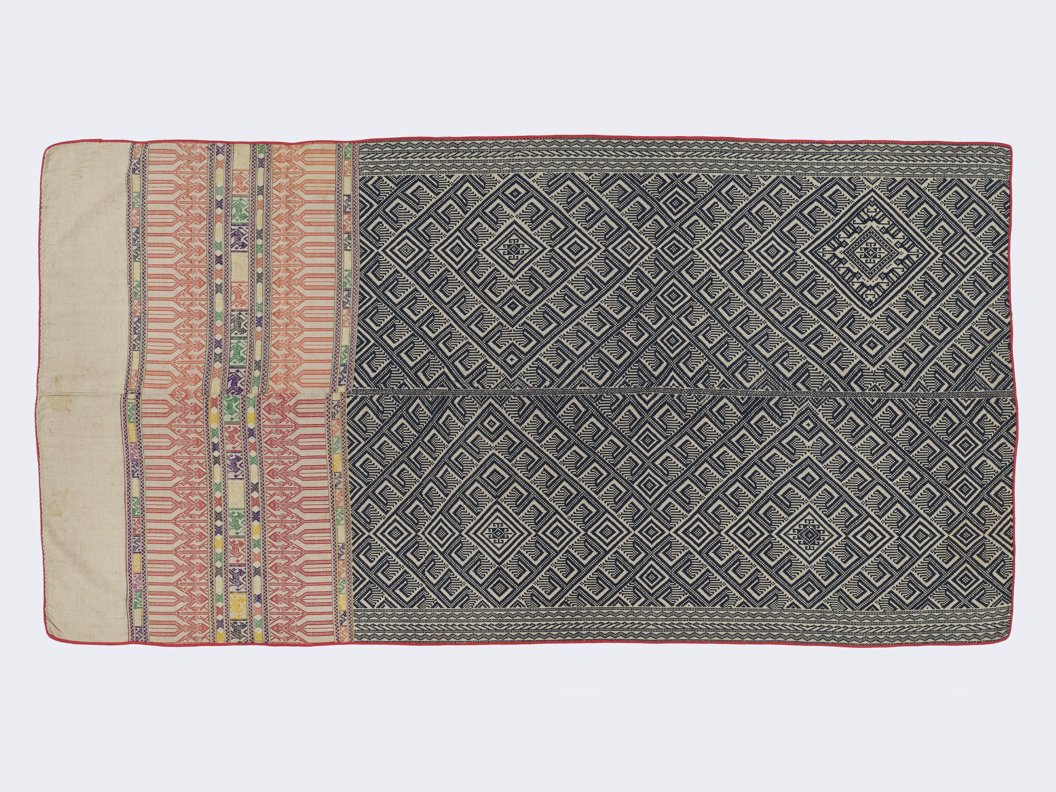Brocaded blanket (phaa tuum) with geometric patterns