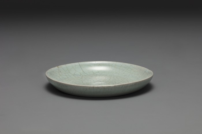 汝窯 青瓷碟「丙蔡」銘