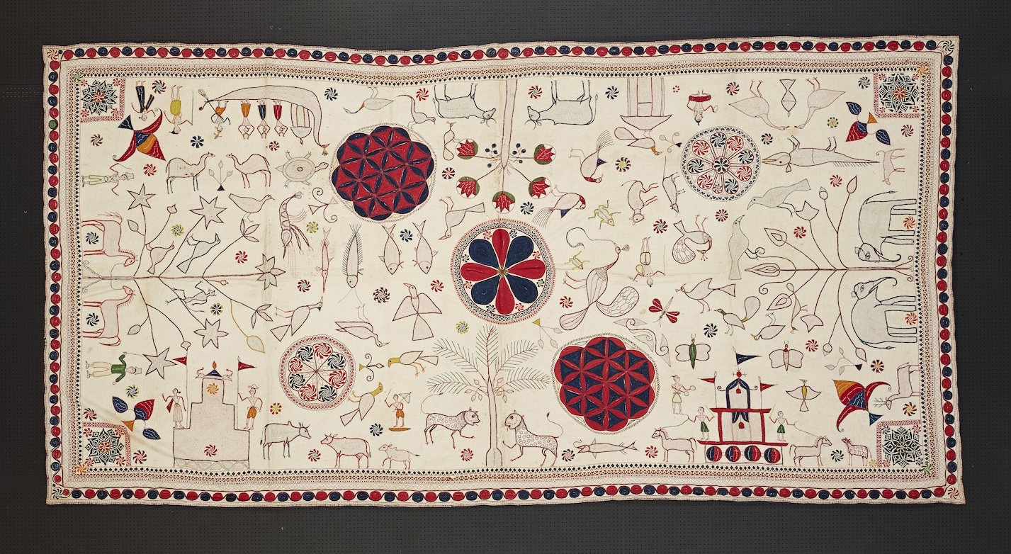坎特絲刺繡蓋飾