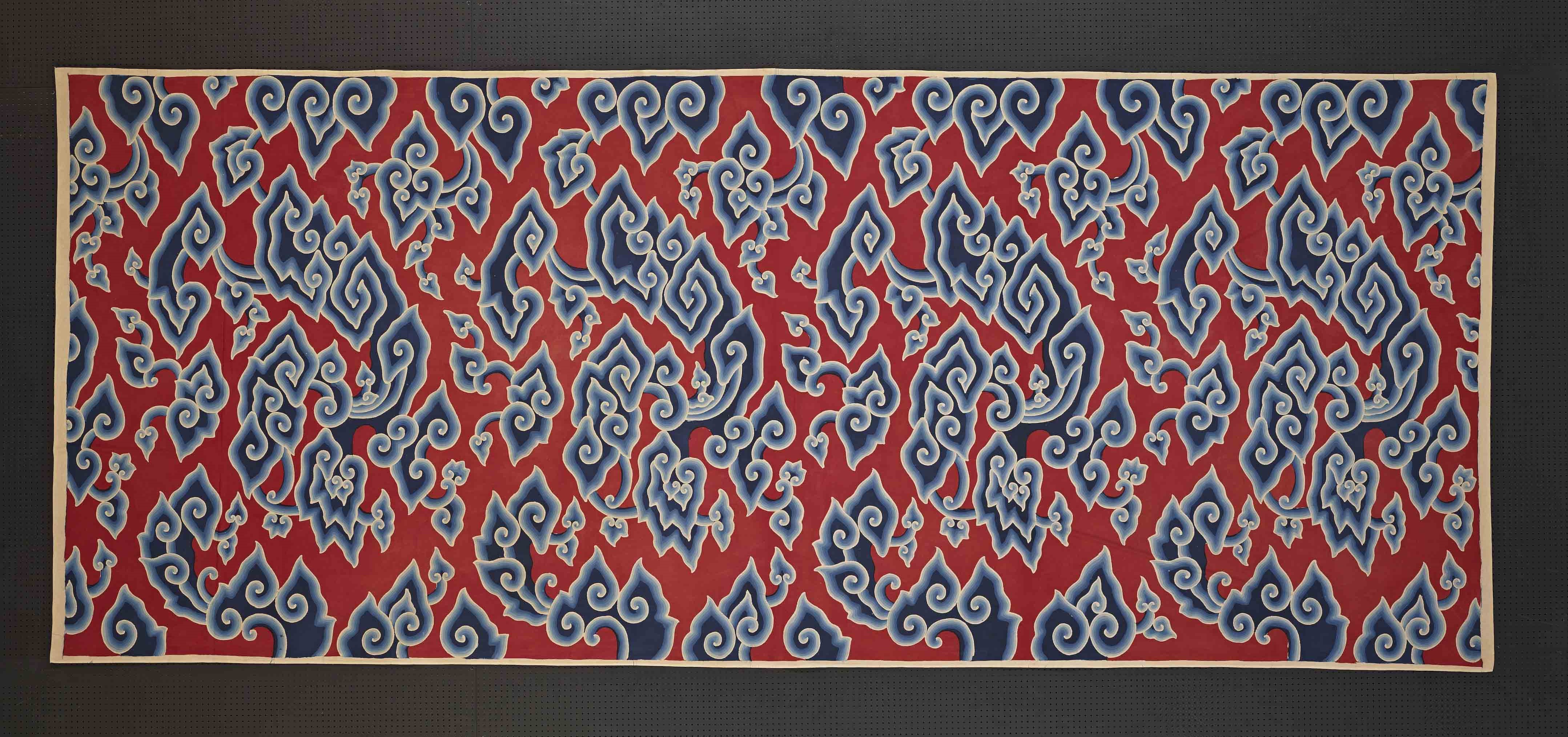 Skirt cloth (Kain panjang) with cloud pattern