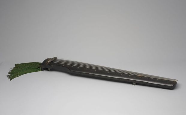 “Ice on a Snowy Night” zither by Zhu Zhiyuan